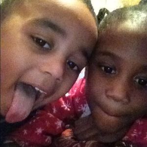 Meet your Posher, Israell